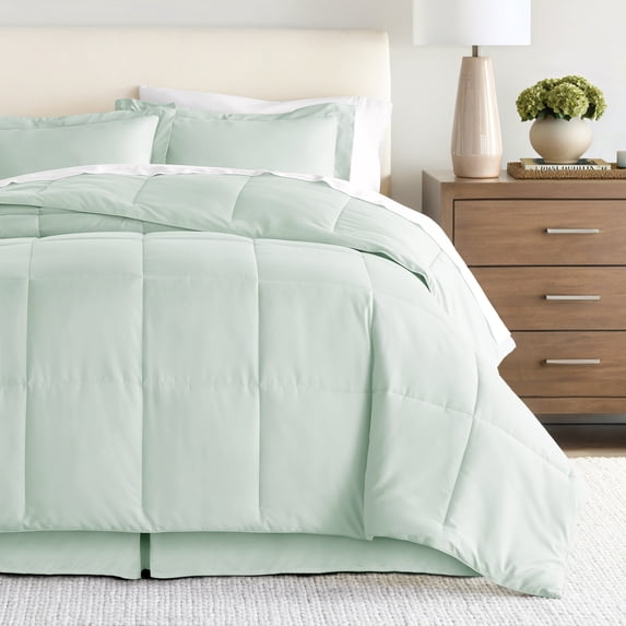 Noble Linens 8-Piece Aqua Bed in a Bag Microfiber Bedding Set, Twin
