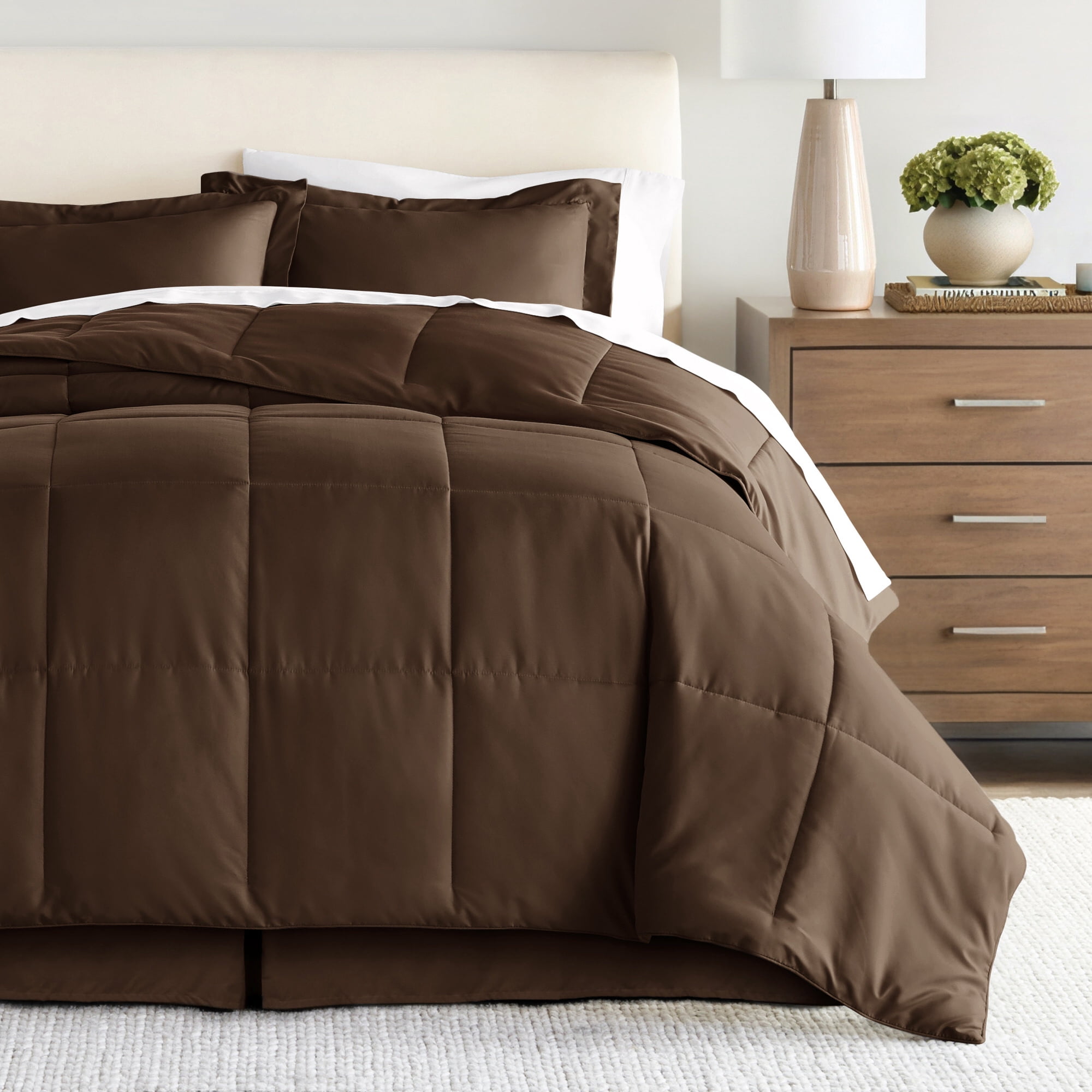 Noble Linens 8-Piece Chocolate Bed in a Bag Microfiber Bedding Set, Twin XL