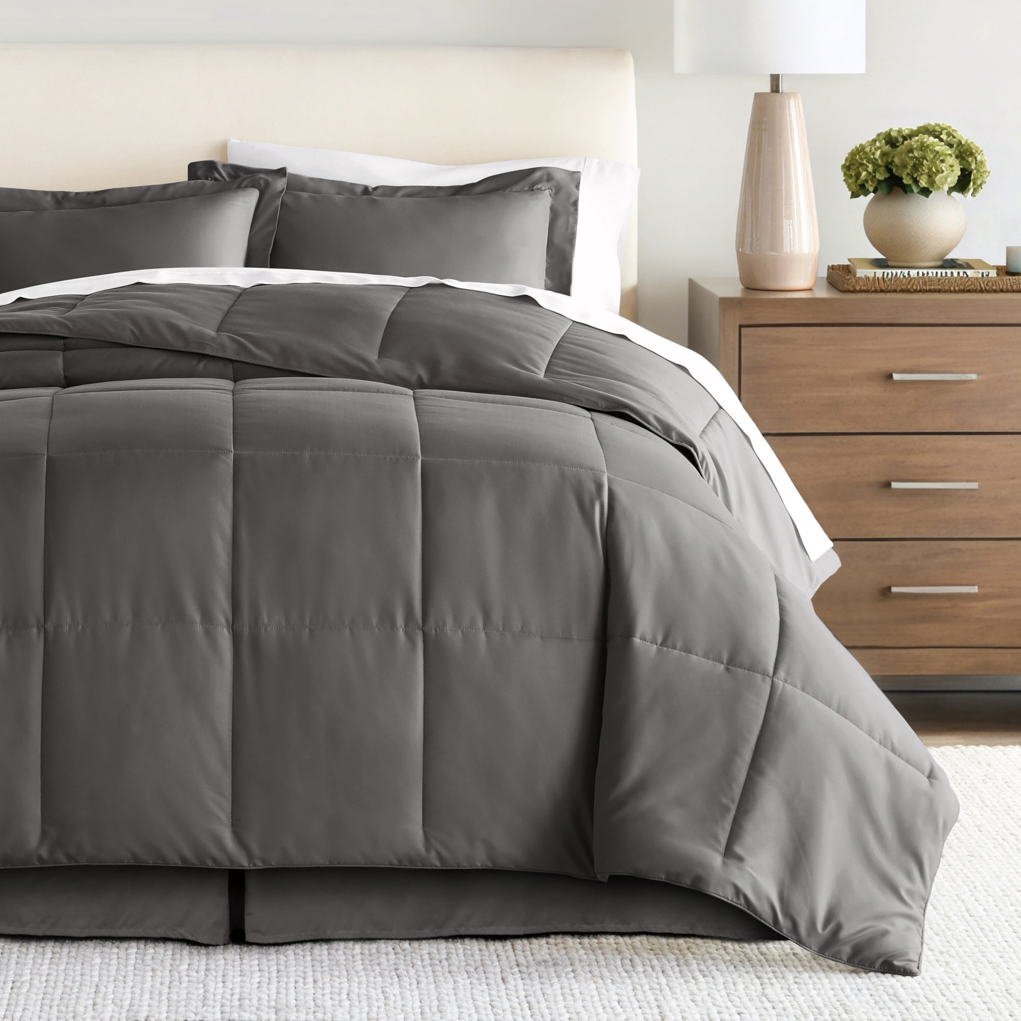 Noble Linens 8-Piece Gray Bed in a Bag Microfiber Bedding Set, Queen