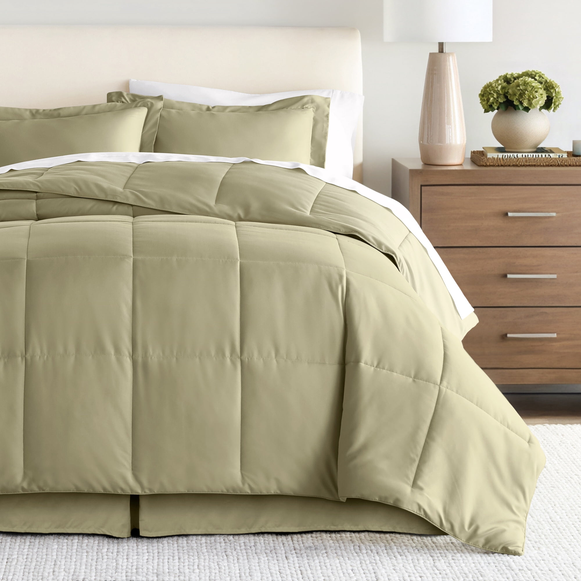 Noble Linens 8-Piece Sage Bed in a Bag Microfiber Bedding Set, Full