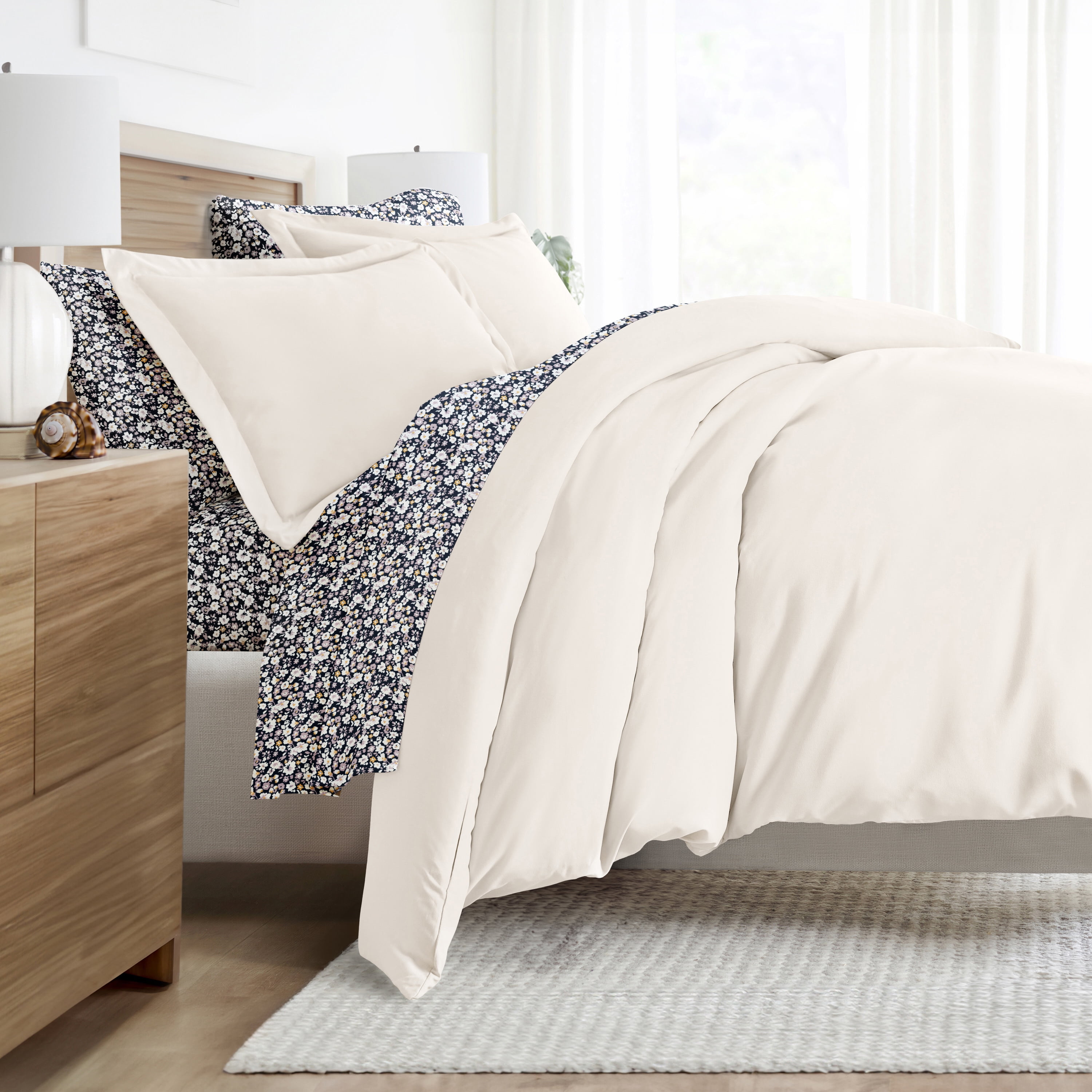 Noble Linens 8 Piece Solid Duvet Bundle in Ivory, King