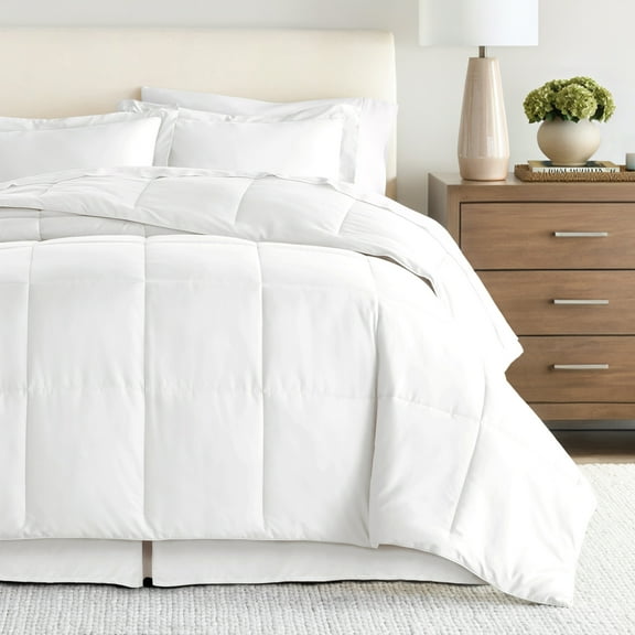 Noble Linens 8-Piece White Bed in a Bag Microfiber Bedding Set, Queen