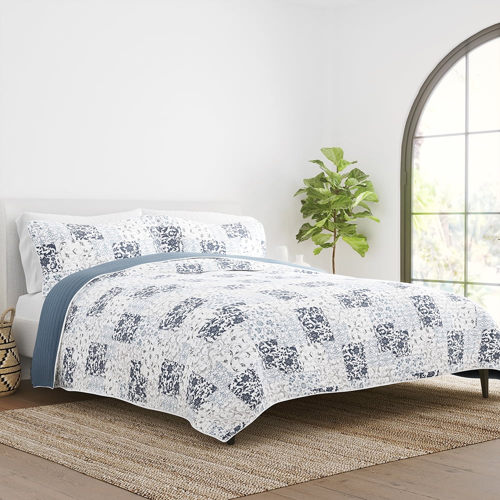 Dusk Blue Full Reversible Microfiber Quilt Set