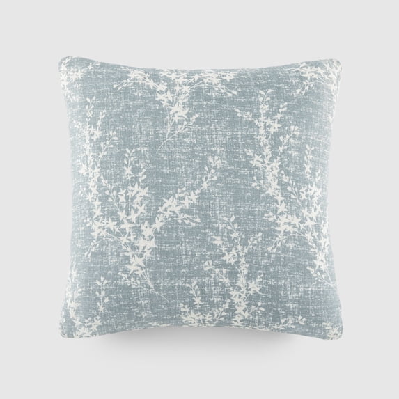 Noble Linens Elegant Cotton Decor Throw Pillow in Willow Pattern