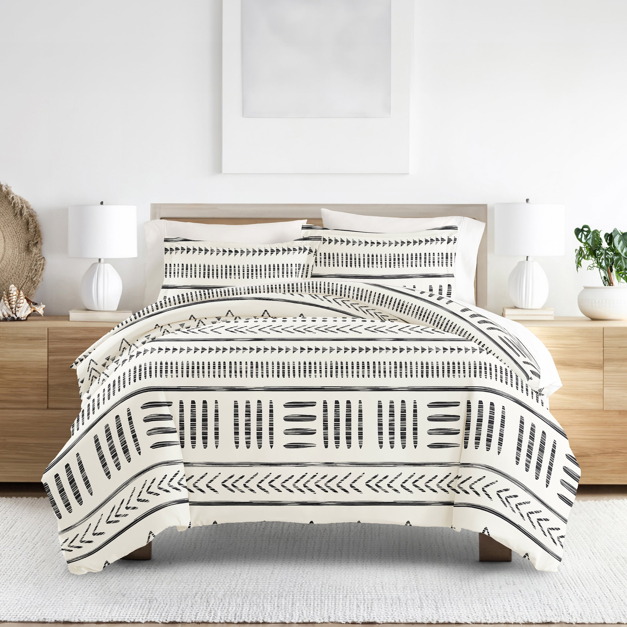 Gray and White Arrow Dreams Twin/Twin XL Microfiber Duvet Cover Set
