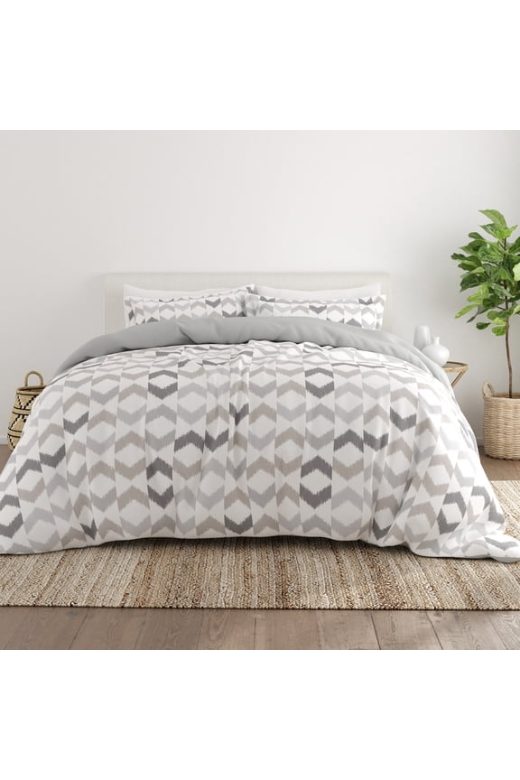 Gray Reversible Chevron Sleep Print 3-Piece Duvet Cover Set, Full/Queen