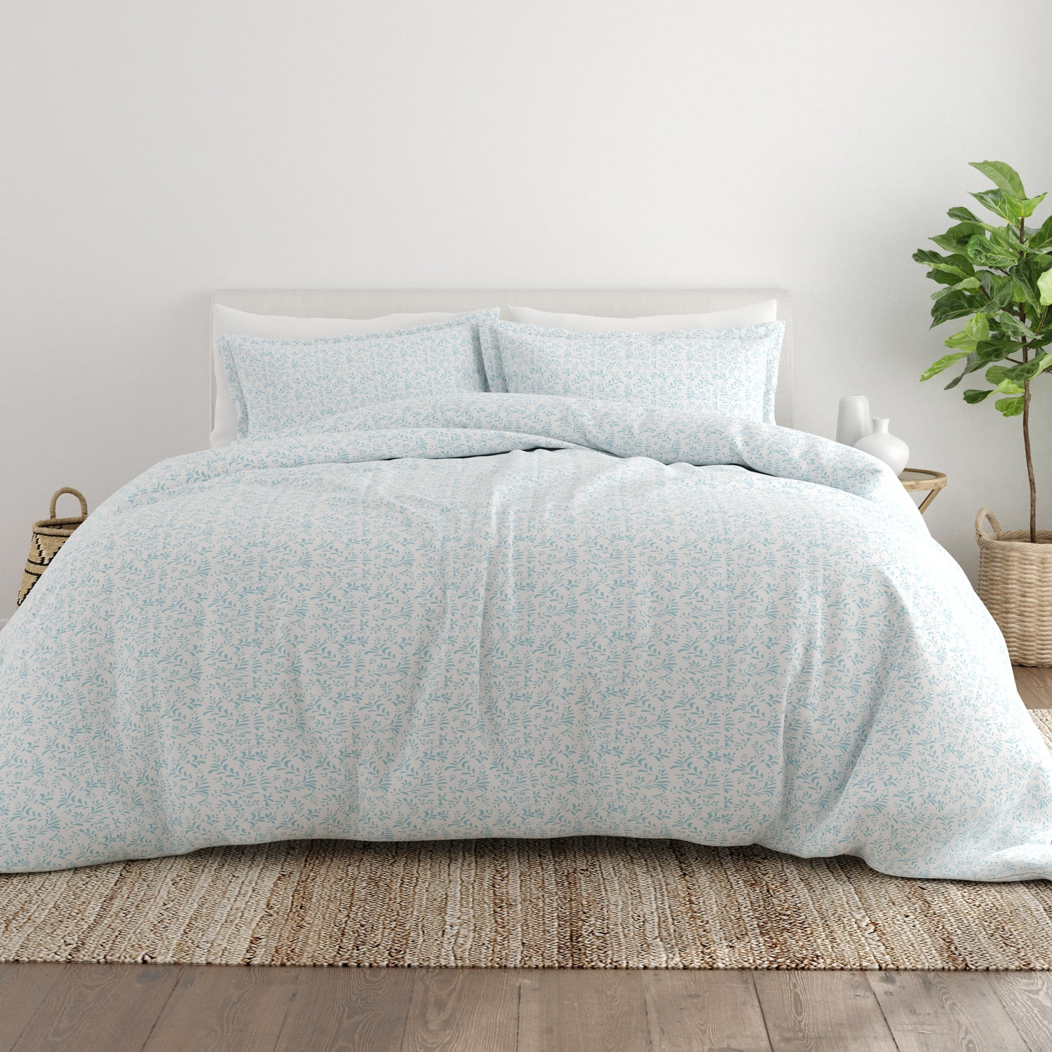 Noble Linens Light Blue Burst of Vines Print 3-Piece Duvet Cover Set, King/Calking