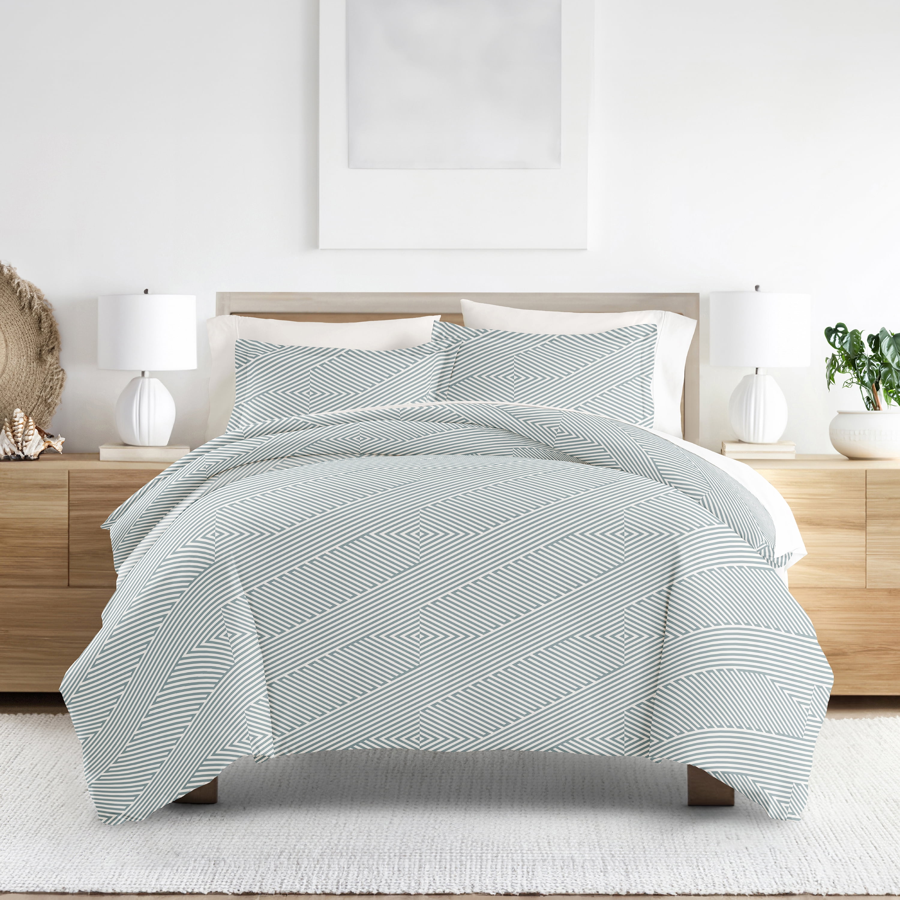 Noble Linens Light Blue Modern Diagonal 3-Piece 3-Piece Duvet Cover Set, Full/Queen