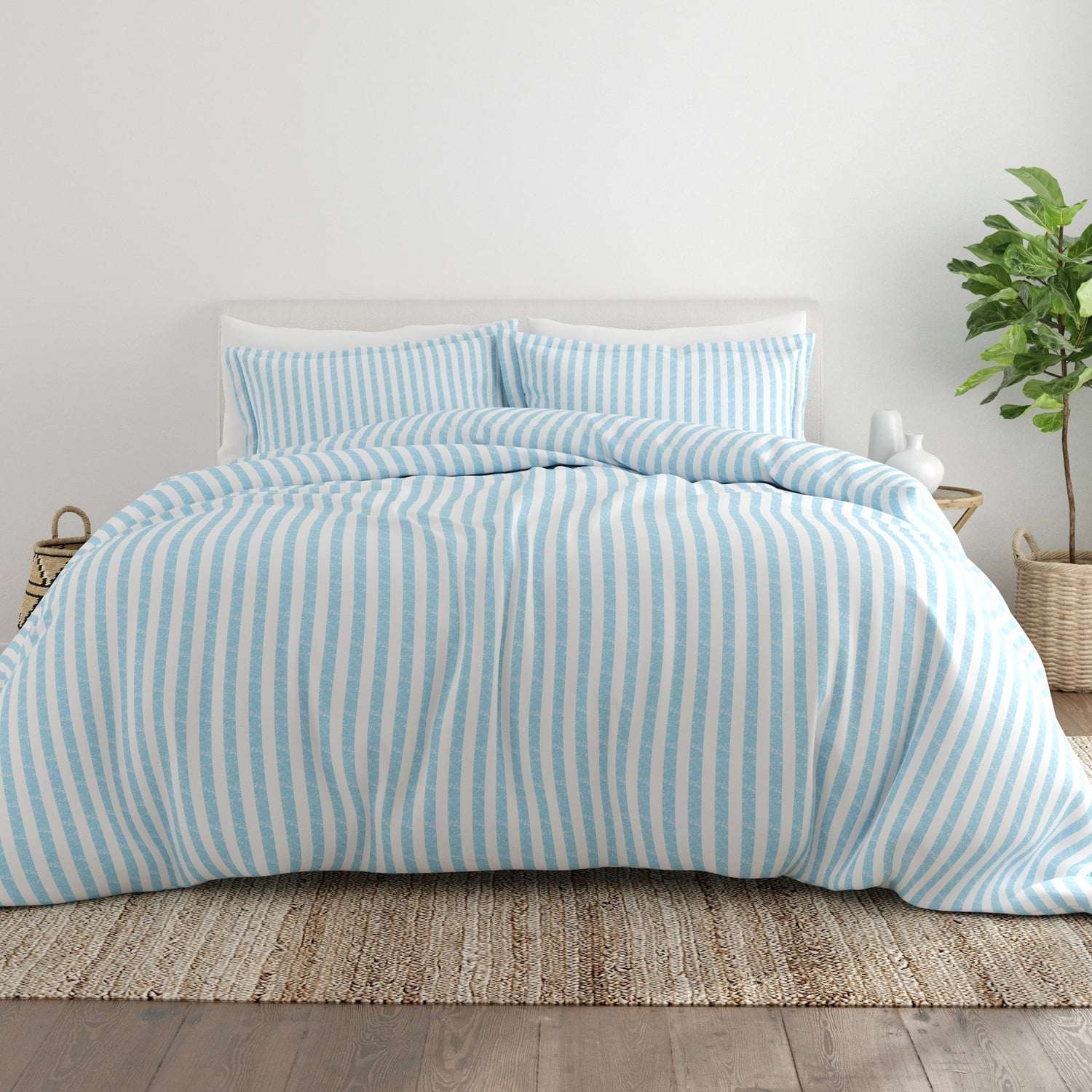 Elegant Home Oversized Queen/Full White Coverlet Bedspread Set – Solid Color With Embossed Floral Striped Design, 3-Piece