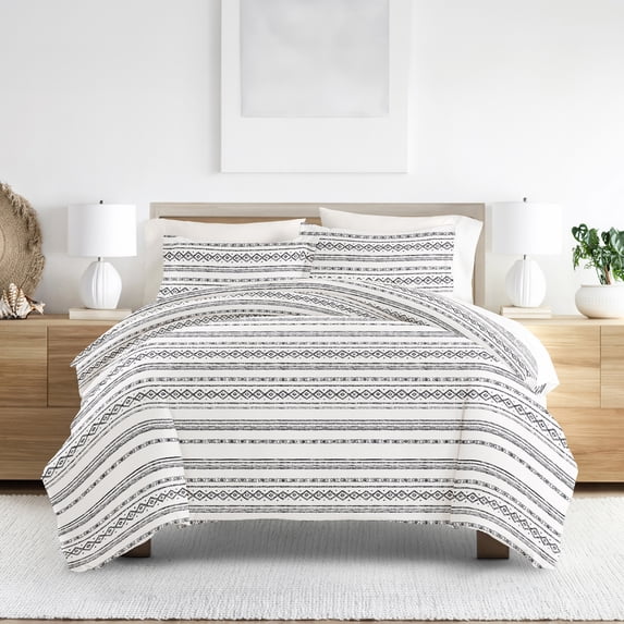 Noble Linens Light Gray Geo Threads Pattern 3-Piece Duvet Cover Set, King/Calking