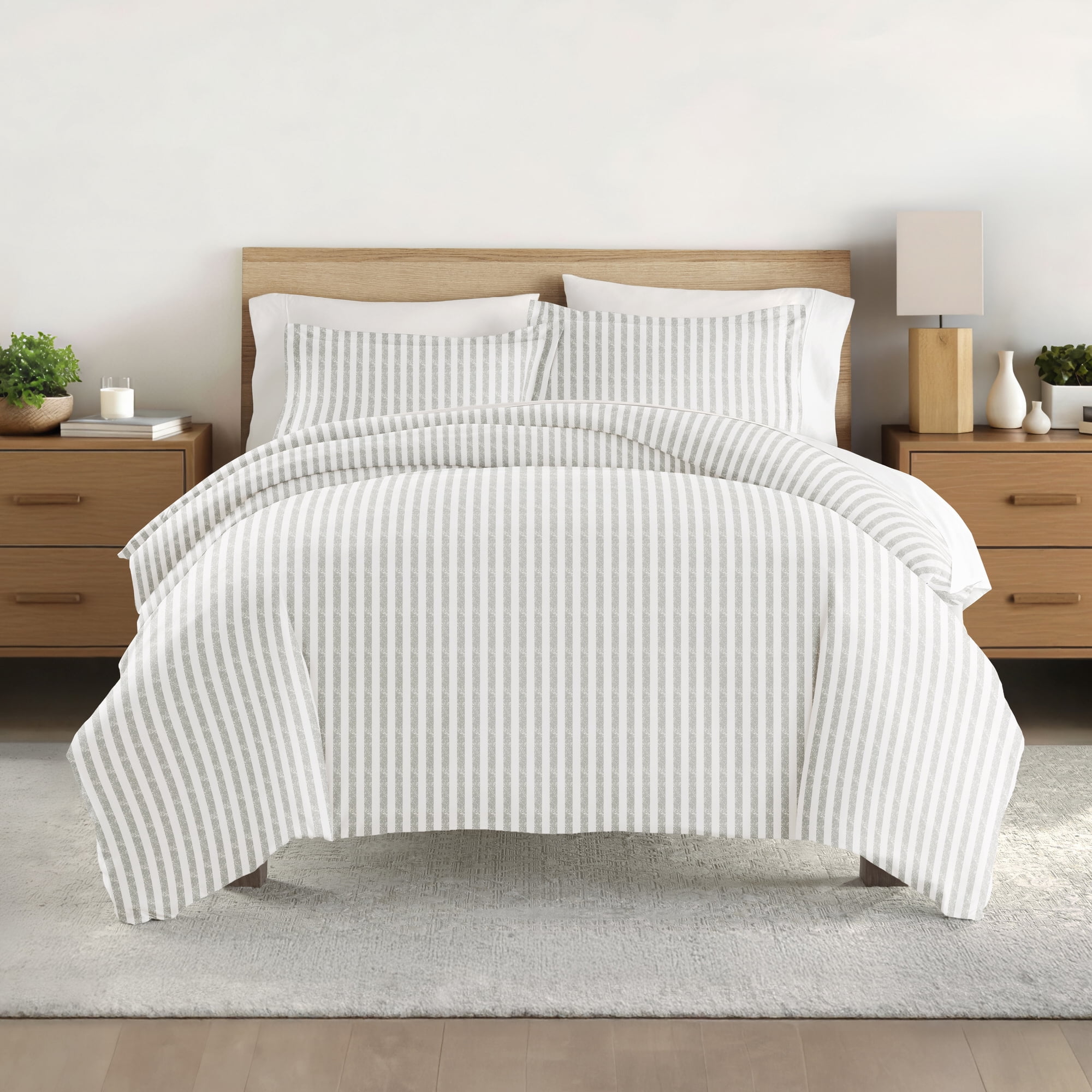 Noble Linens Light Gray Puffed Rugged Stripes Duvet Set 3-Piece Duvet Cover Set, King/Cal King