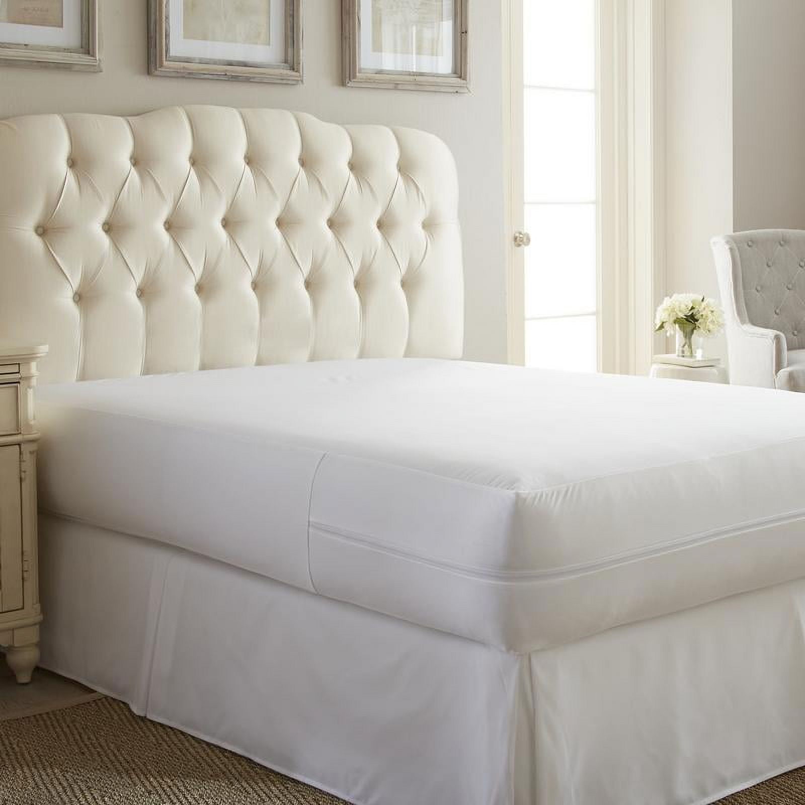 Noble Linens Microfiber Bed Bug and Spill Proof Zippered Mattress Protector, King