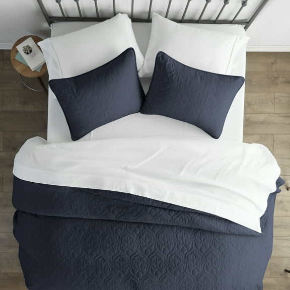 Noble Linens Navy Damask Pattern Quilted Coverlet Set, Full/Queen