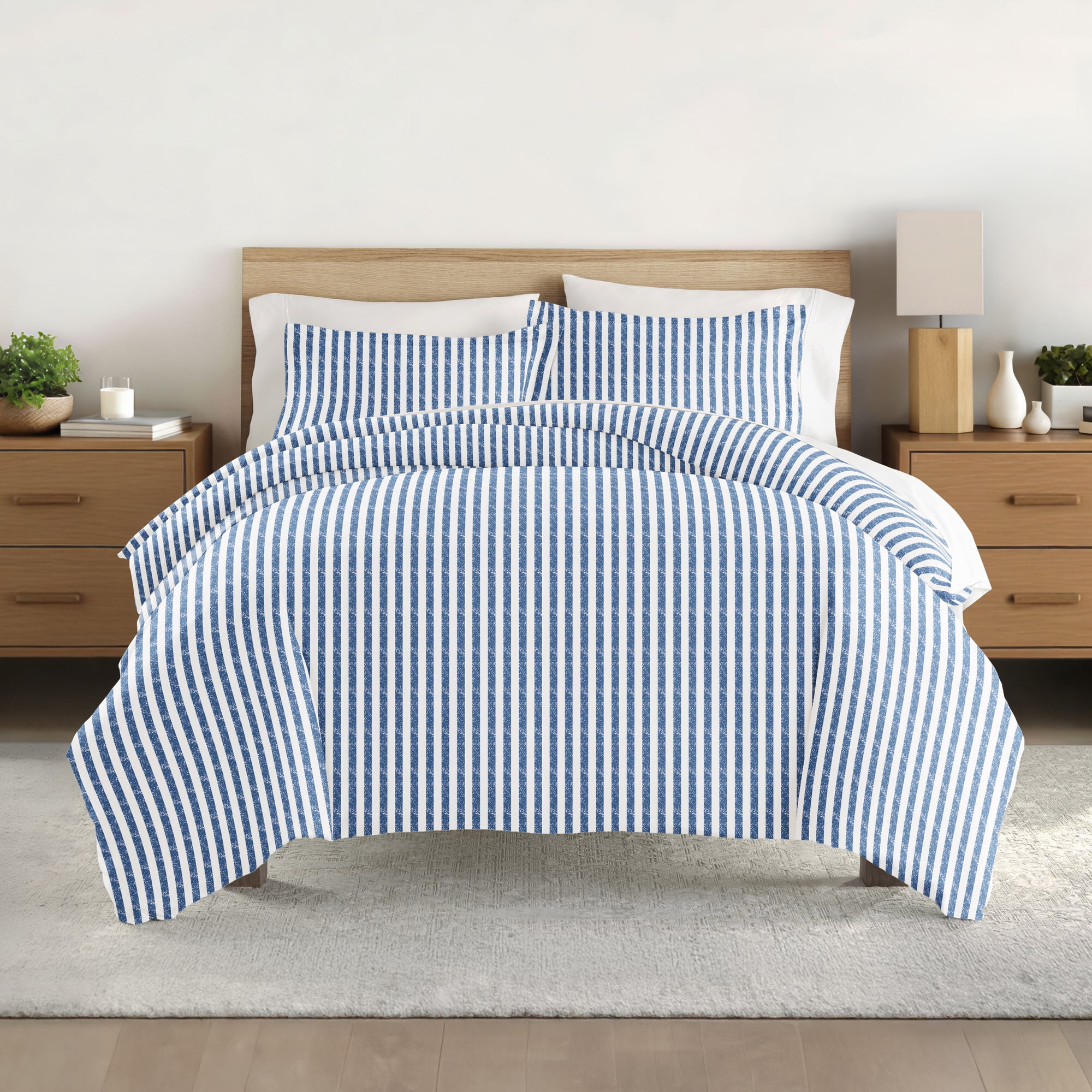 Noble Linens Coastal Navy Puffed Rugged Stripes 3-Piece Duvet Cover Set, Full/Queen