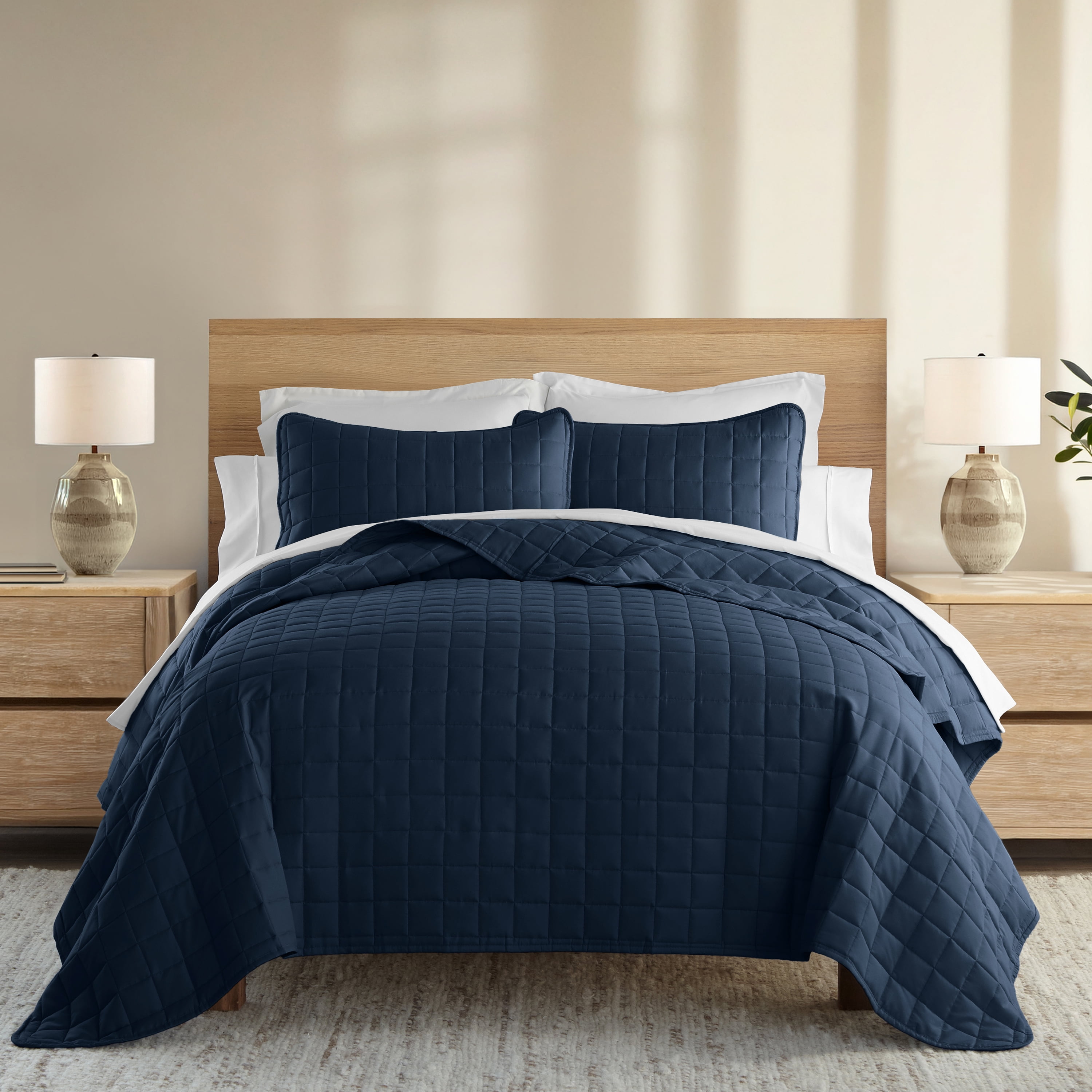 Noble Linens Navy Square Pattern Quilted Coverlet Set, King / CalKing