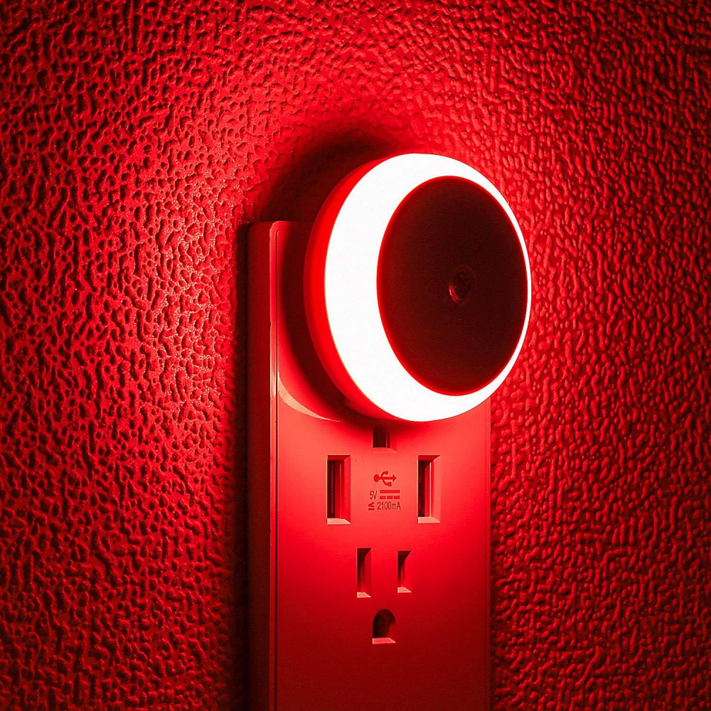Noetoy Red Plug in Night Light with Sensor, Diffused Light, Energy