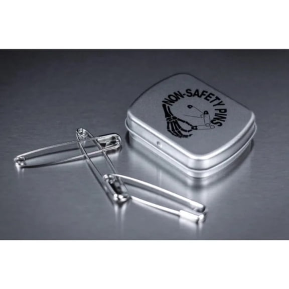 Non-Safety Pins By Juan Colas Gimmicks Illusions Close Up Magic Tricks Street Magia Props Magician Funny Games Mentalism Magic