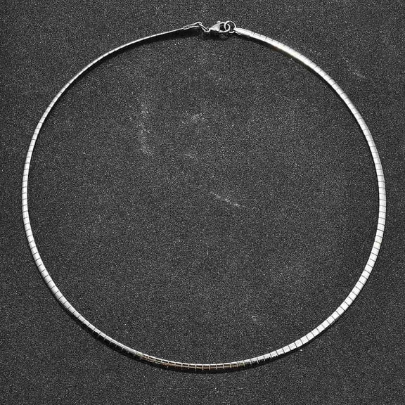Non-Tarnish 304 Stainless Steel Necklaces with Lobster Clasps Stainless Steel Color 17.7 inch(45cm) Material 304 Stainless Steel