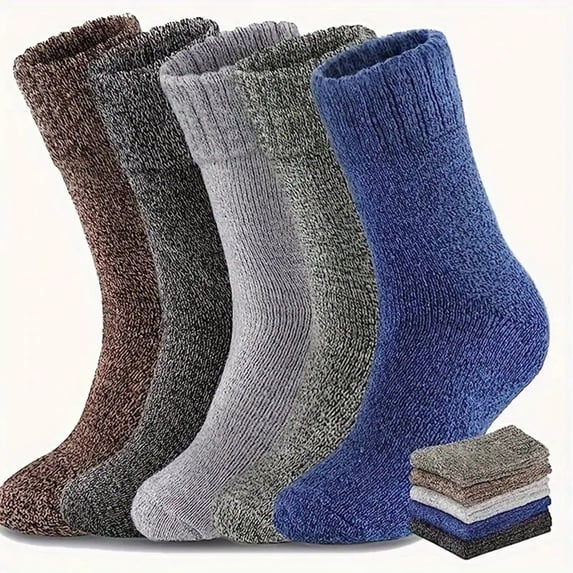 Nooxsoe 5 Pack Mens Socks for Winter Warm Thermal Socks Thick Hiking Socks for Camping Cozy Socks for Man Camouflage One Size