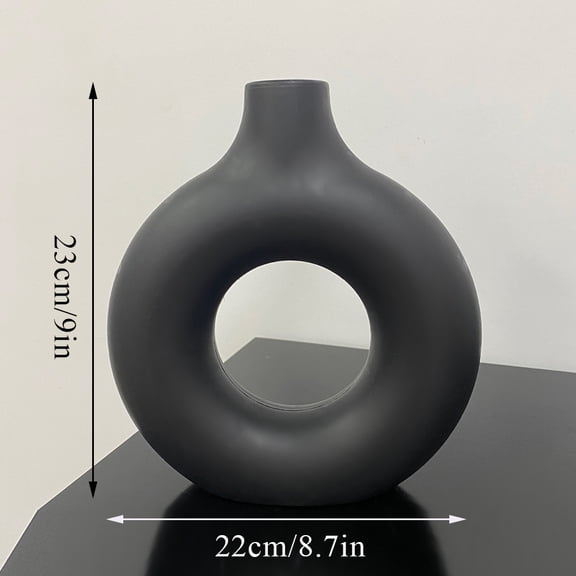 Nordic Ceramic Donut Vase Circular Ceramic Flower Vase With Hollow Design Hand-Made Dry Flowers Pot Modern Arts Decoration