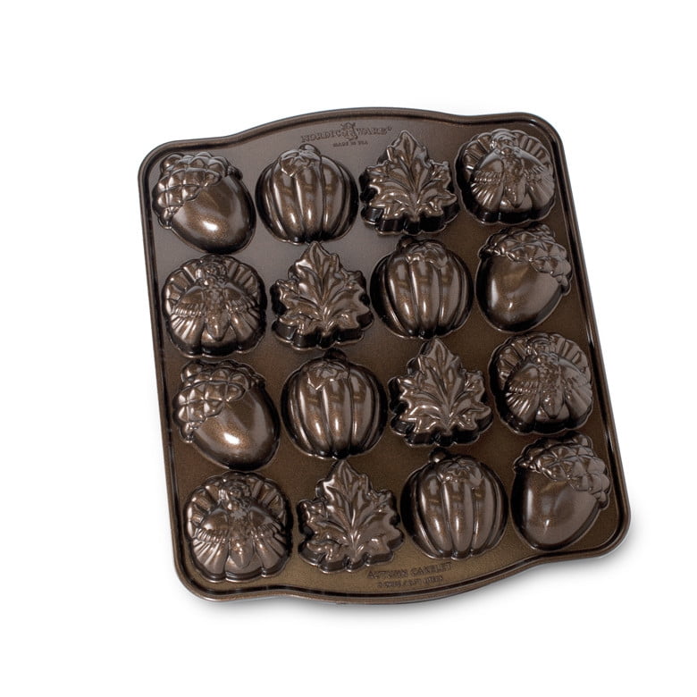 Nordic Ware Autumn Cakelet Pan - Thumbnail 2