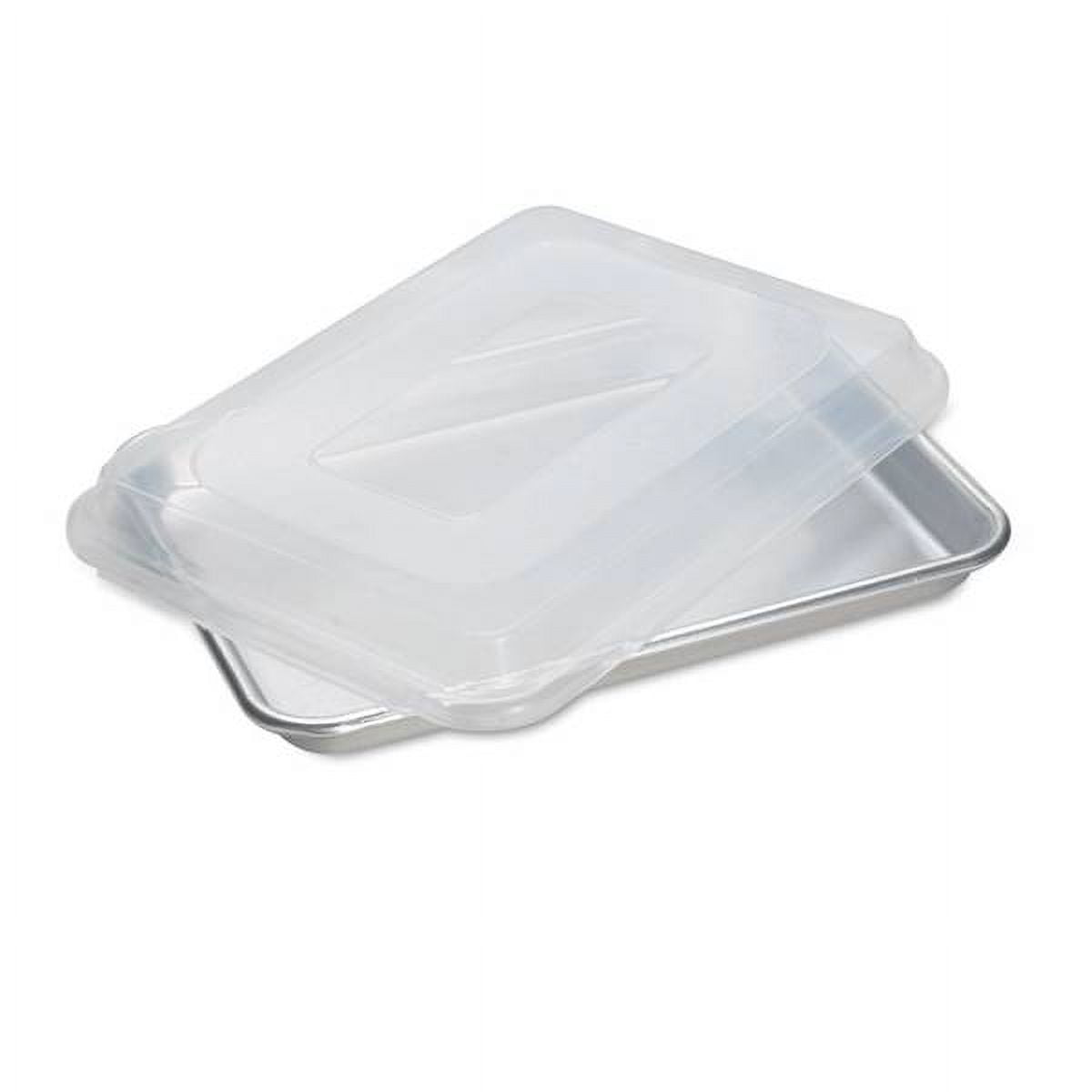 Nordic Ware Baker's Quarter Sheet Covered Pan