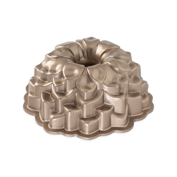 Nordic Ware Blossom Bundt Pan