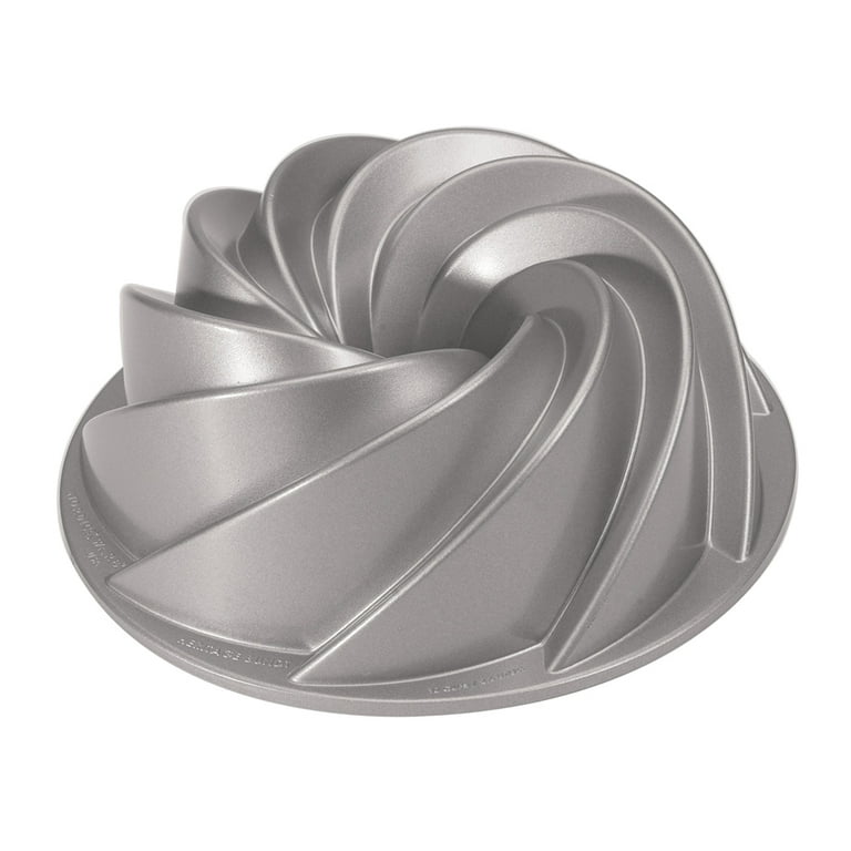 Charlotte swirl cast aluminum cake Pan/nordic ware similar/4 colors