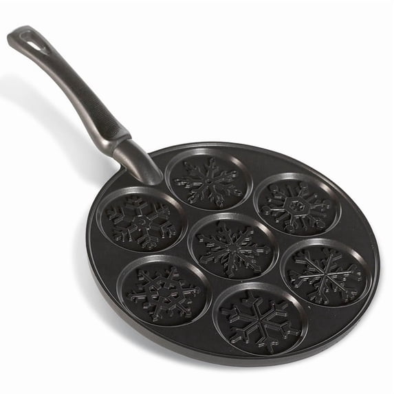 Nordic Ware Falling Snowflake Pancake Pan
