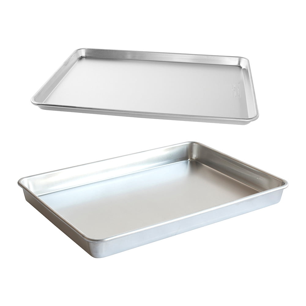 Nordic Ware Naturals® 2-Piece Extra-Large Baking Sheet Set