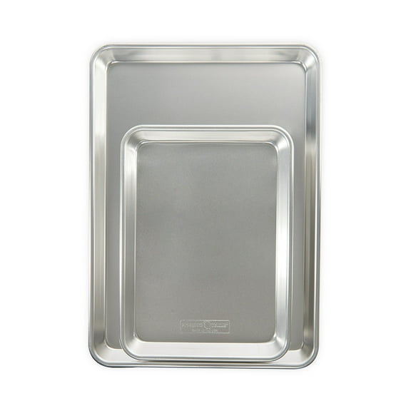 Nordic Ware Naturals® 2 Piece Half Sheet & Quarter Sheet Pan Set