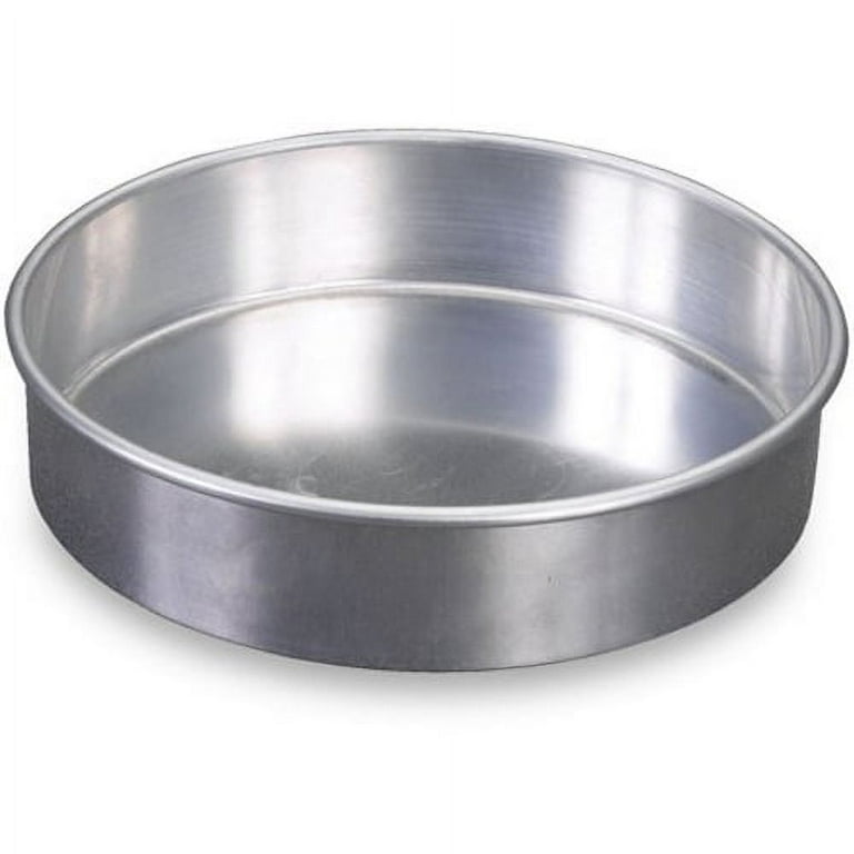 Nordic Ware Naturals Aluminum 9 Round Layer Cake Pan, Silver, 9.6 x 9.6  x 2.5 