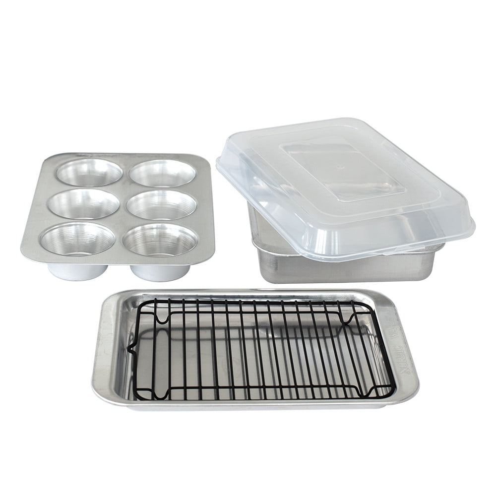 Nordic Ware Naturals Compact Aluminum 5-Piece Bakeware Set