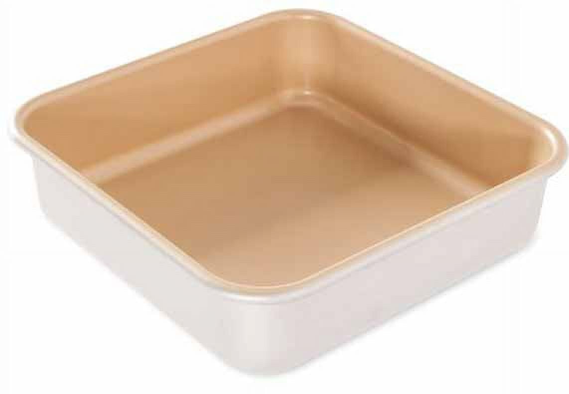 Nordic Ware 9x9 Square Cake Pan with Lid, Bakeware