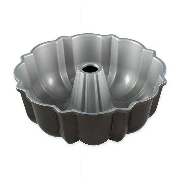 Bundt cake pan nordic ware outlet