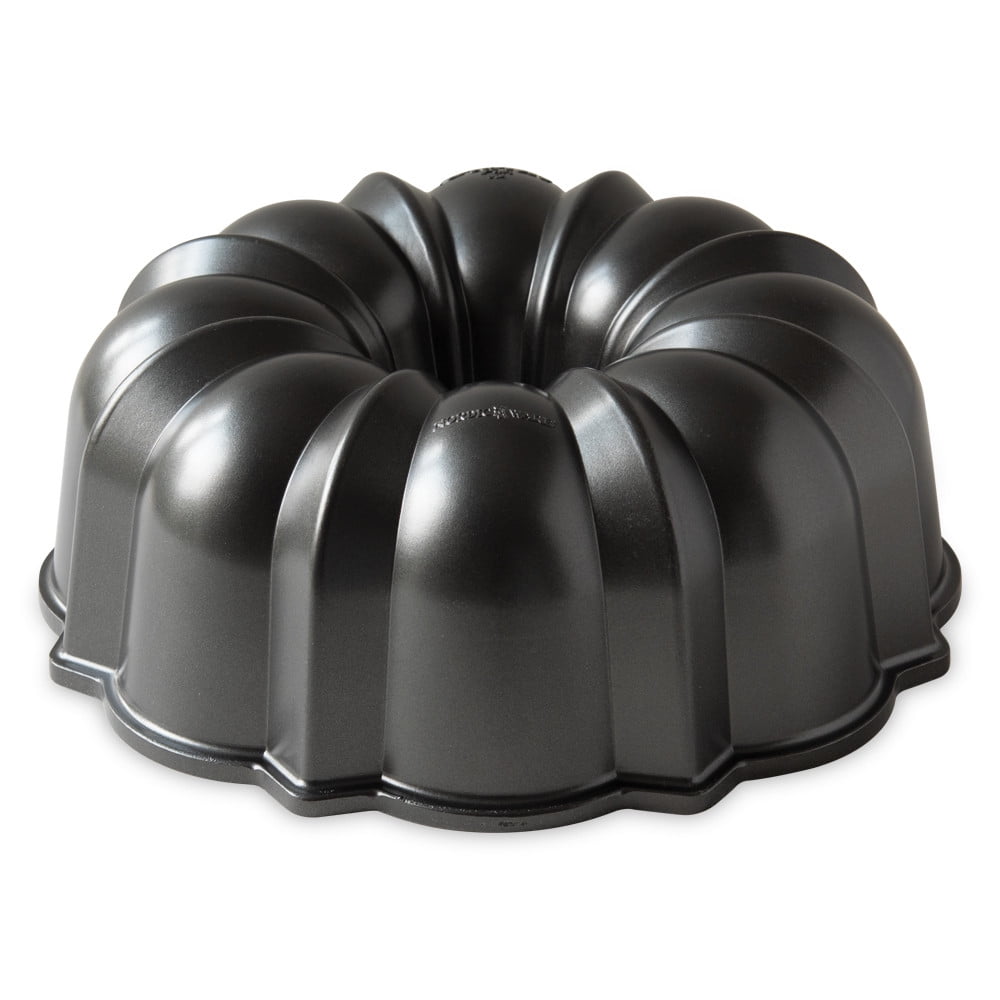 Nordic Ware Black Non-stick Aluminum Bundt Cake Pan