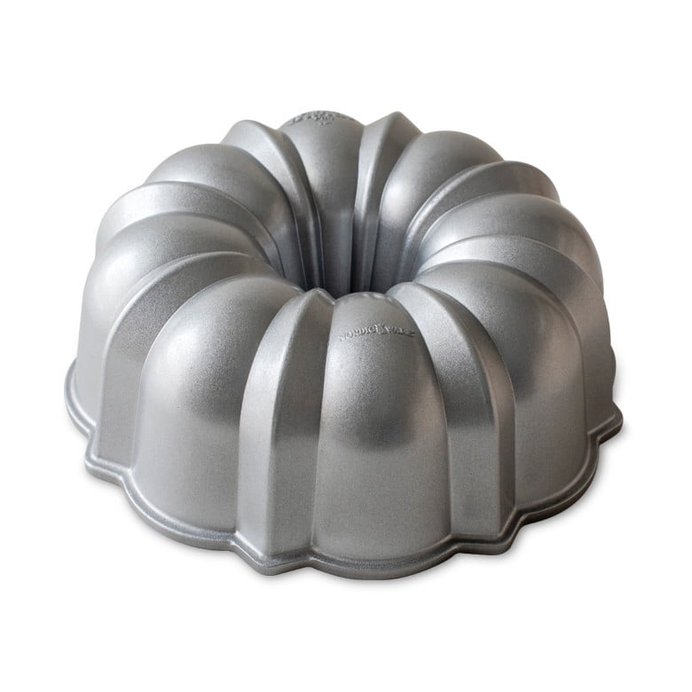 Sparkling Silver Non-Stick Aluminum Round Bundt Pan, 12-Cup