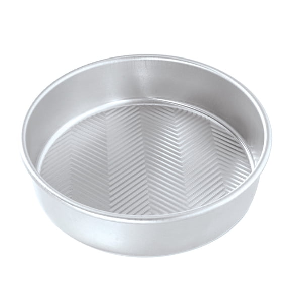 Nordic Ware Prism 9” Round Cake Pan