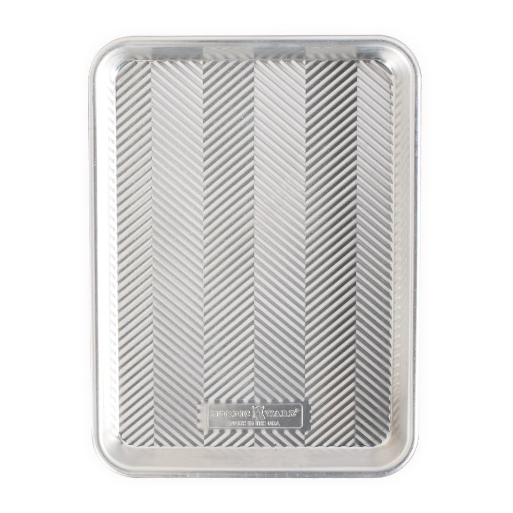Nordic Ware Prism Quarter Sheet