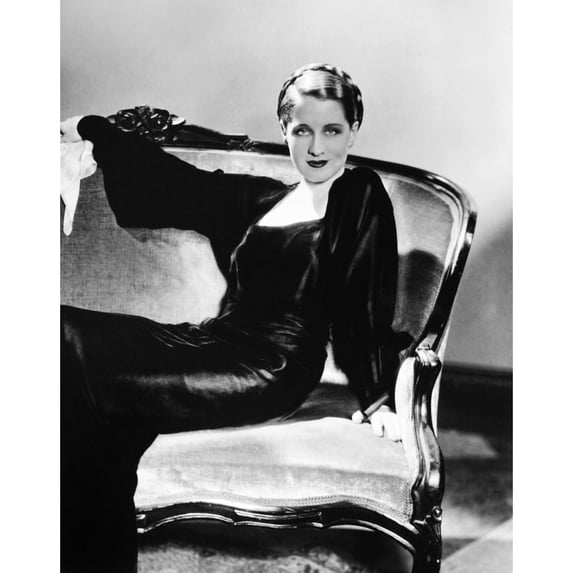 Norma Shearer Portrait (16 x 20)