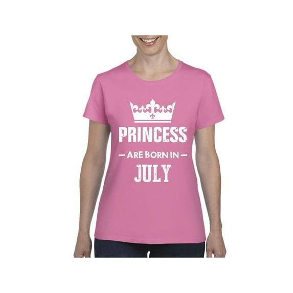 NIB - Women's T-Shirt Short Sleeve - Birthday Gift Princess are Born in July