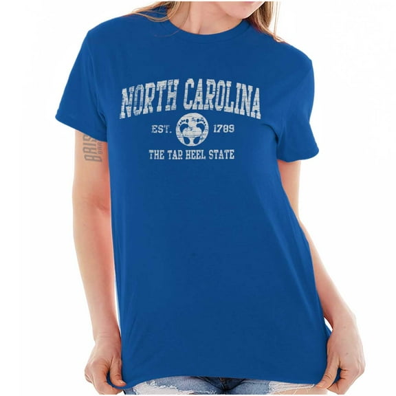 North Carolina Cute Footprints Beach Men's Graphic T Shirt Tees Brisco Brands S