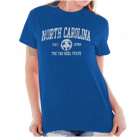 North Carolina Cute Footprints Beach Men's Graphic T Shirt Tees Brisco Brands X