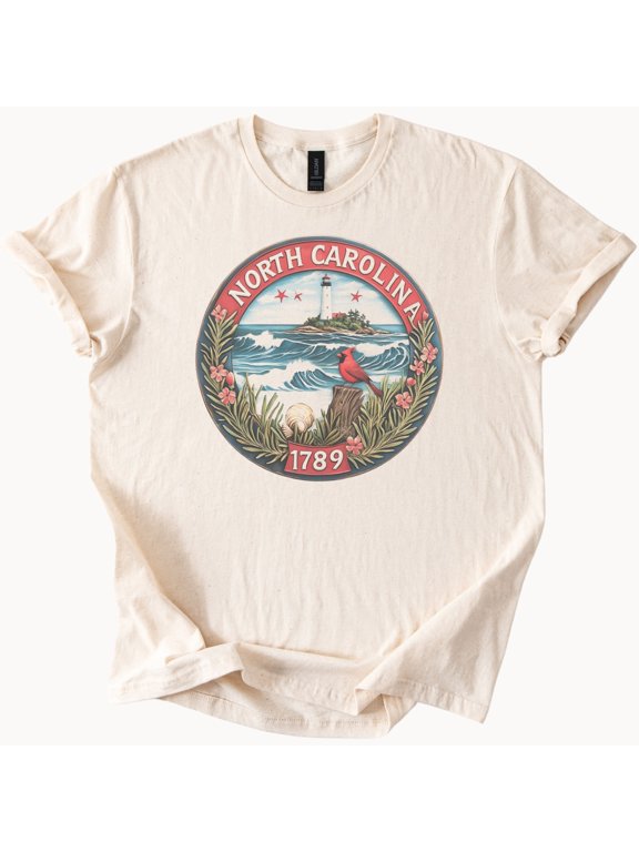 North Carolina Lighthouse Ocean Waves Cardinal 1789 Art Classic Retro Quote T-Shirt