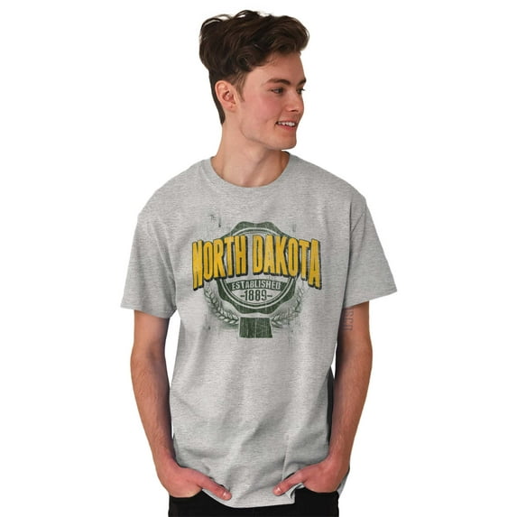 North Dakota ND Student Campus Pride Men's Graphic T Shirt Tees Brisco Brands L