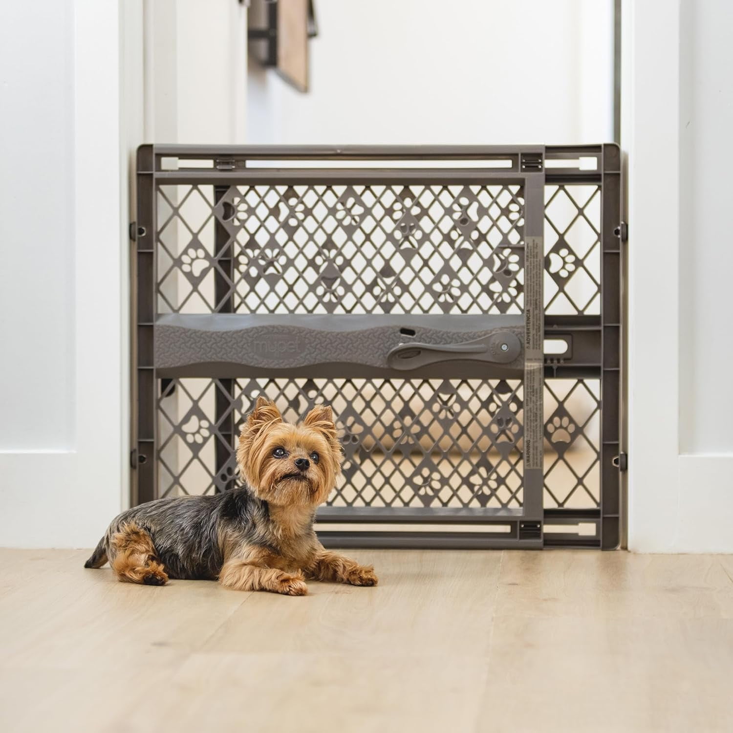North States 26 In. to 42 In. W. White Plastic Universal Pet