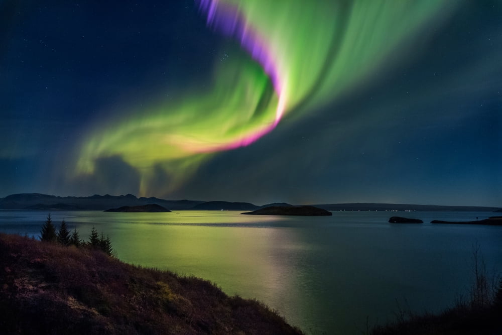 Northern Lights over Thingvallavatn or Lake Thingvellir Thingvellir National Park Iceland The park is a UNESCO World Heritage site Canvas Art - Panoramic Images (36 x 12)