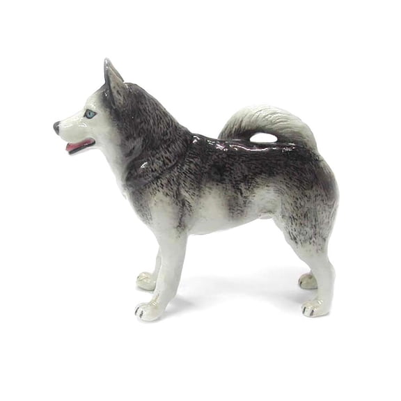 Northern Rose Alaskan Husky Miniature Porcelain Figurine, Handcrafted Hand-Painted Dog Collectible, Home Dcor Display Piece, Gift for Husky Lovers
