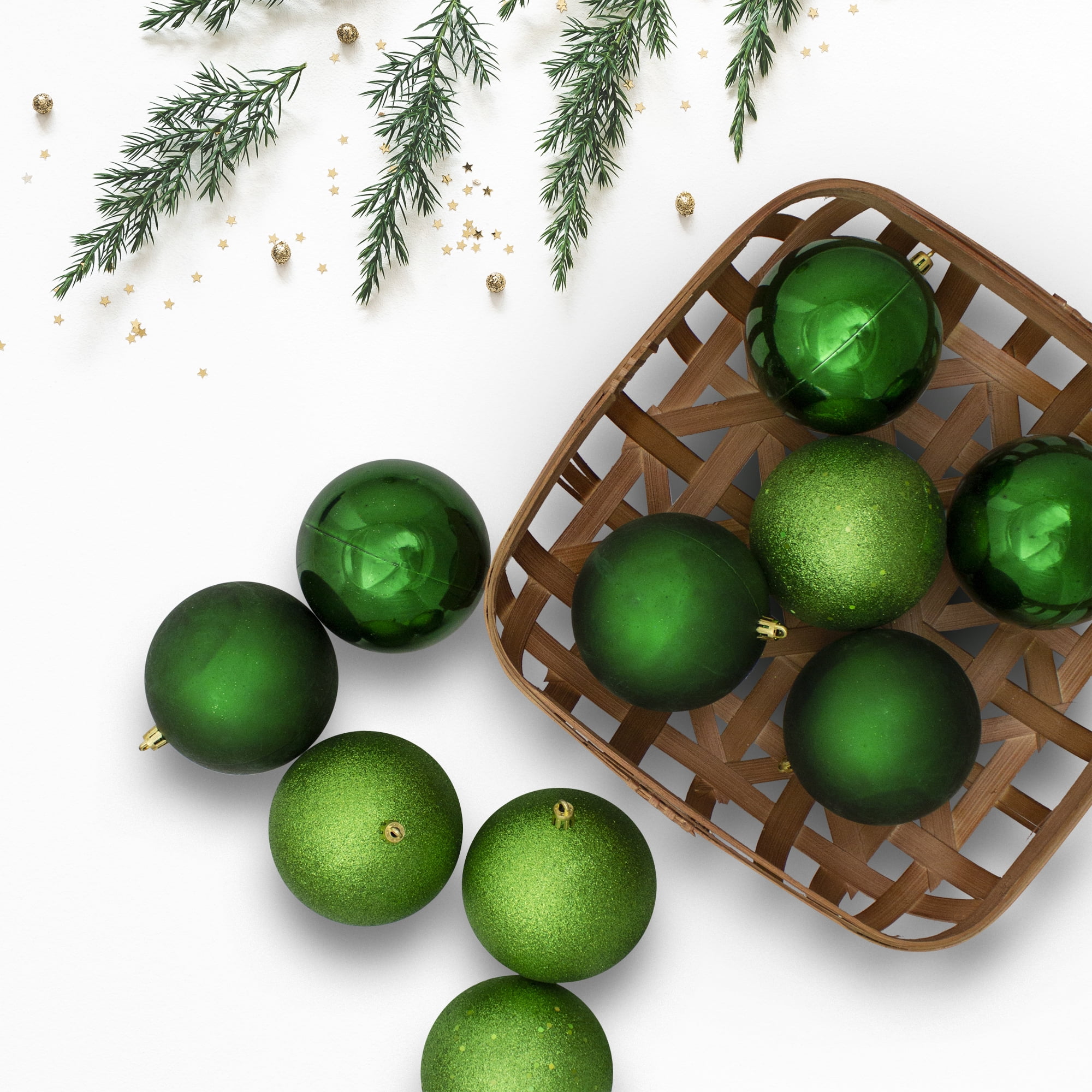 Northlight 12ct Shatterproof 4-Finish Christmas Ball Ornament Set 4" - Green