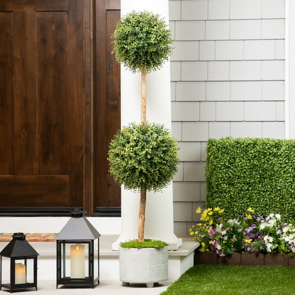 Northlight 4.6 Unlit Artificial Potted Two-Tone Boxwood Double Ball Topiary Tree